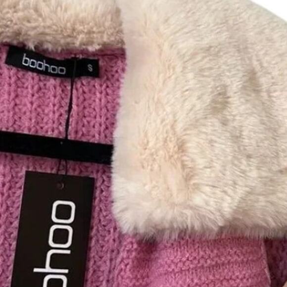 NWT Boohoo Womens  Pink boohoo Faux Fur Collar Chunky Cropped Cardigan Small - Picture 6 of 7